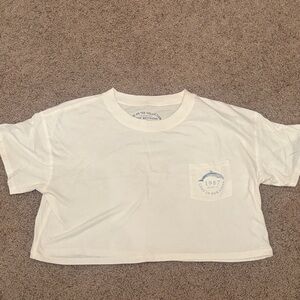 Worn Once Aeropostale Lost in Paradise OG Tee Crop Boyfriend Graphic Pocket